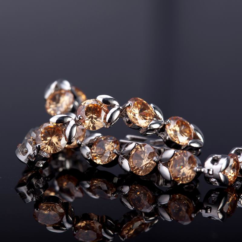 004Champagne Bracelet