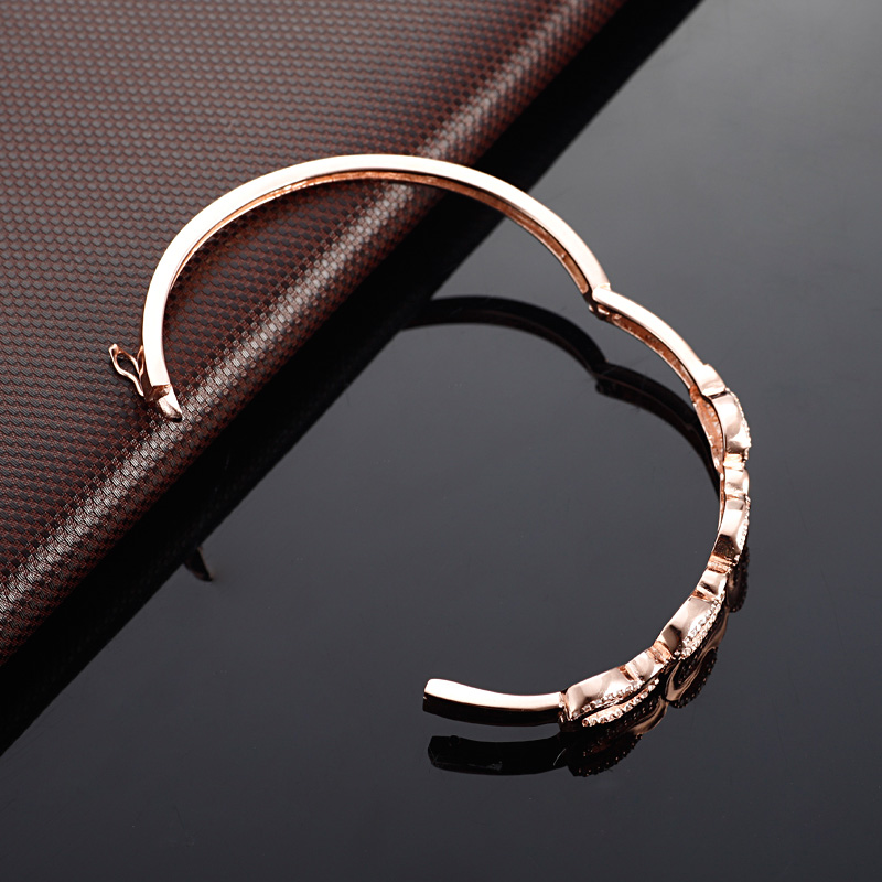 004Flowers Bracelet