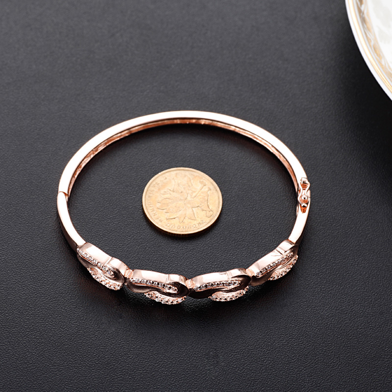 005Flowers Bracelet