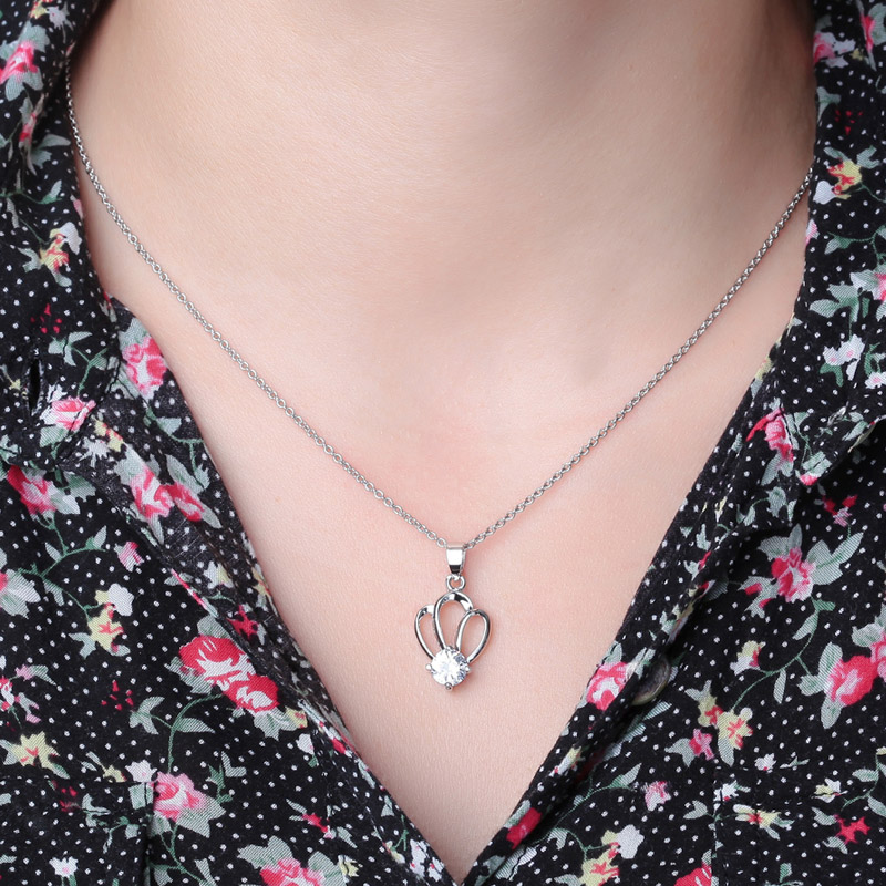 005Crown Pendant 