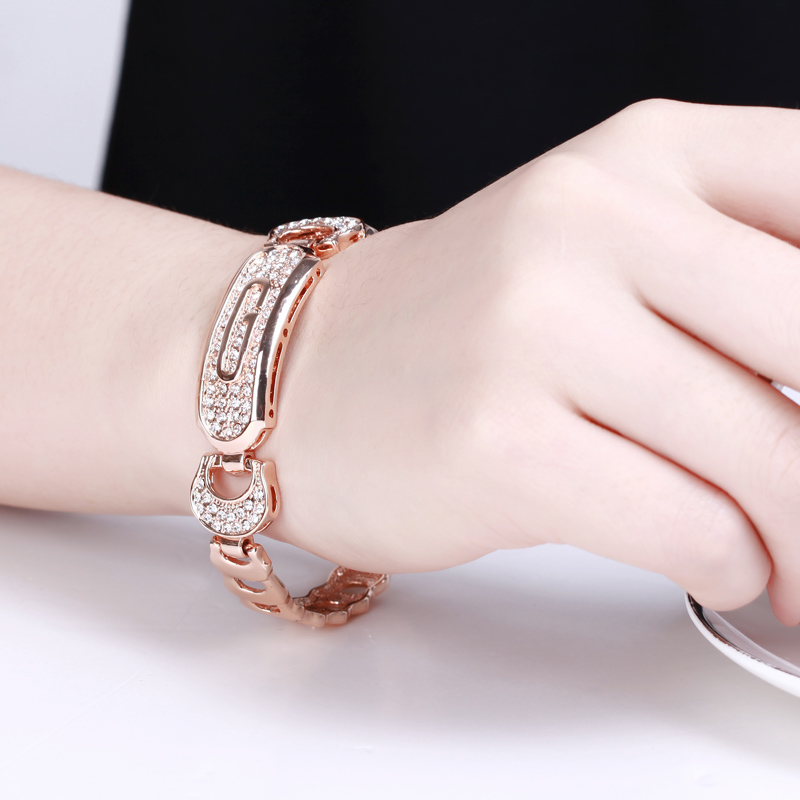 008Affection Bracelet