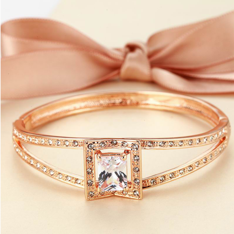 004Fashion  Bracelet