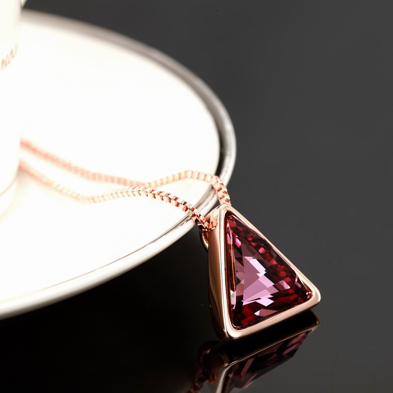 002Triangle Pendant 