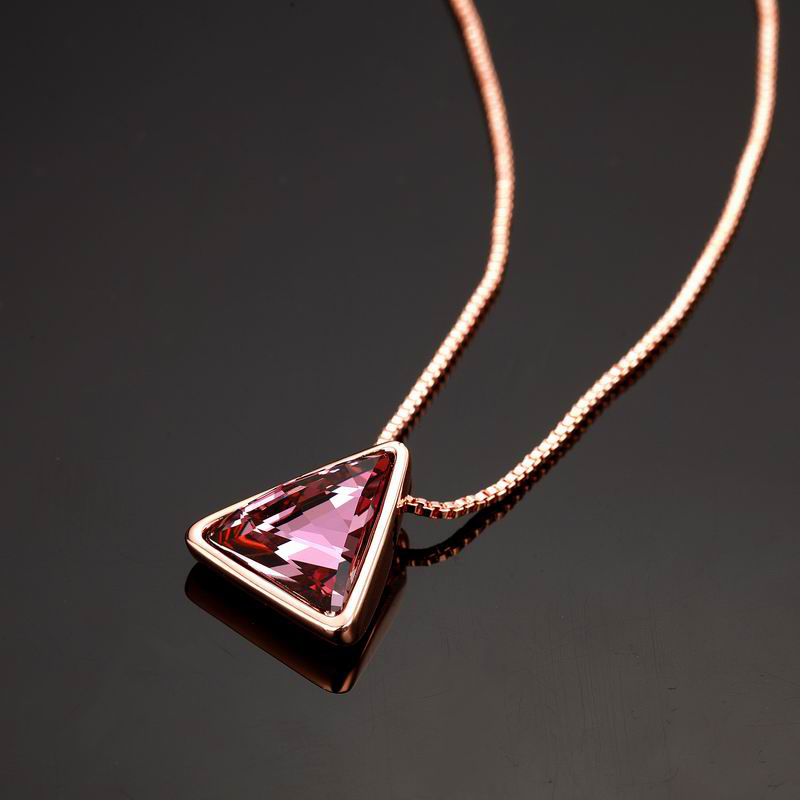 004Triangle Pendant 