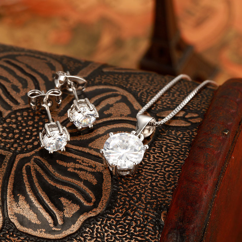 IMG_4585Classical Pendant