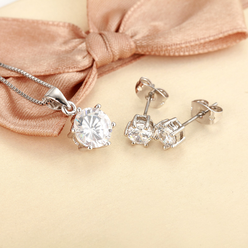 5Classical Pendant