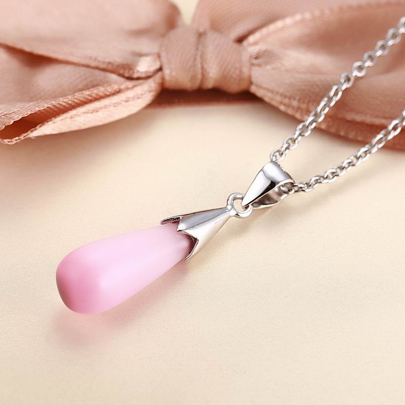 11636_P_1354762205670Water Drop Pendant