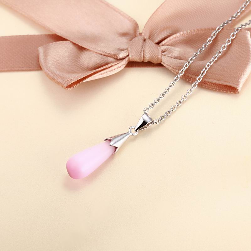 11636_P_1354762205034Water Drop Pendant