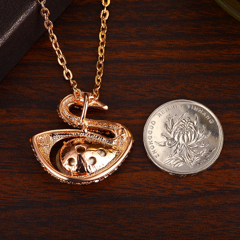IMG_1456Love of Swan Pendant