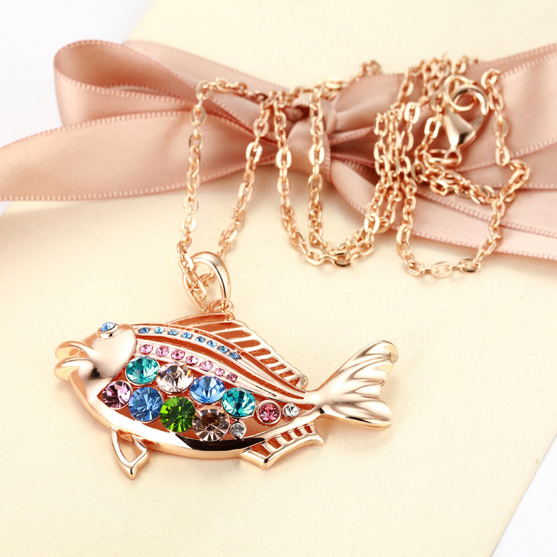 005Little Fish Pendant 