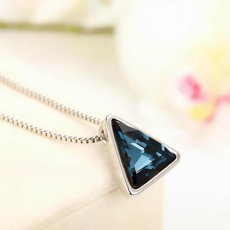 003Triangle Pendant