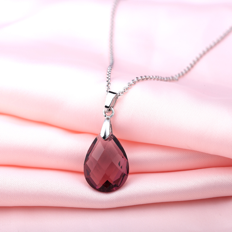 4The Rainbow Pendant