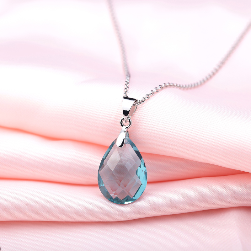5The Rainbow Pendant