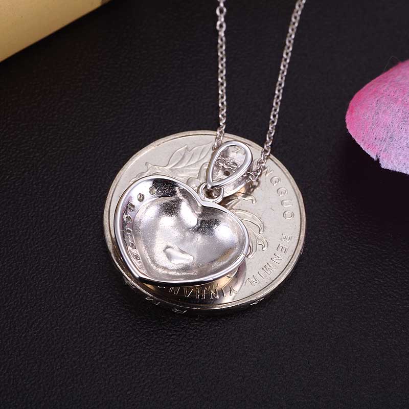 IMG_0404Love Heart Pendant