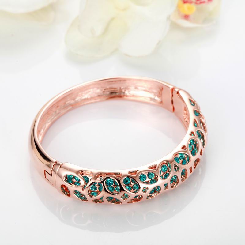 6The Queen Bracelet