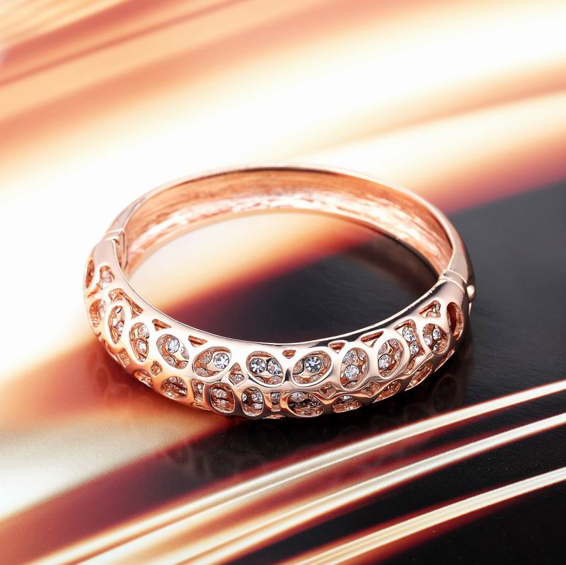 15The Queen Bracelet