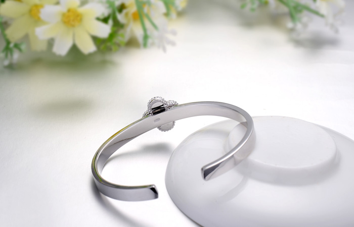 6Lucky Bracelet