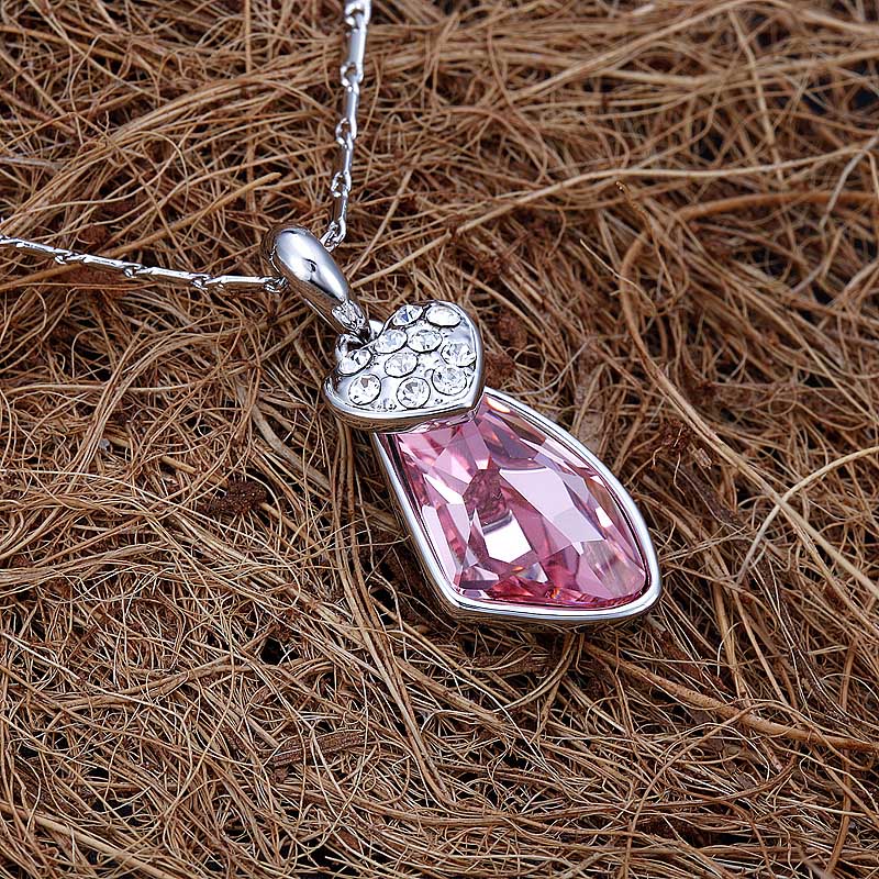 003Happiness Pendant