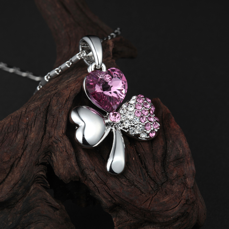 004Clover Pendant