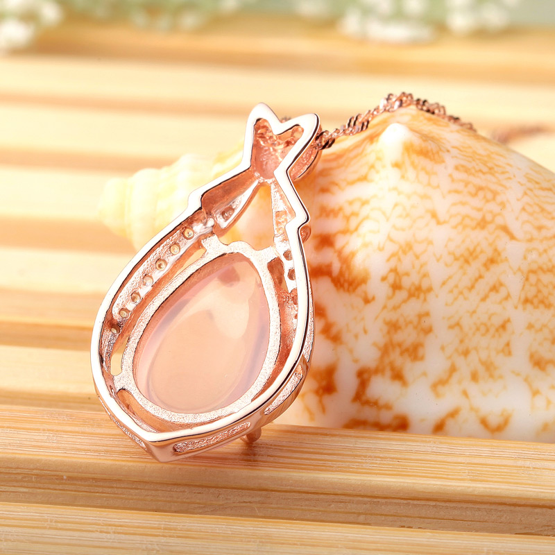 IMG_8078Ross quartz pendant