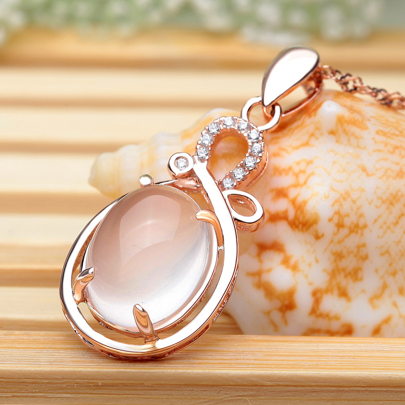 IMG_8081Ross quartz pendant