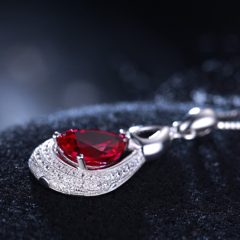 _MG_6864corundum pendant 