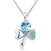 Clover Pendant