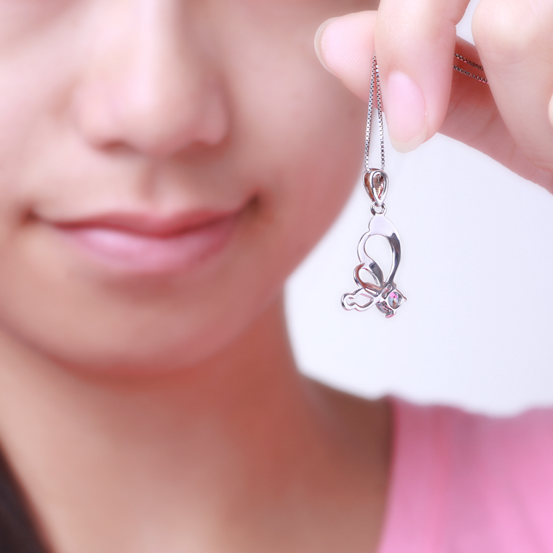 800x800-4Butterfly Pendant