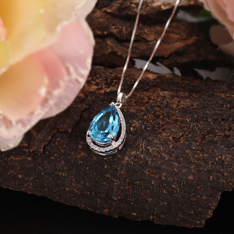 800x800 (4)Goddess Pendant