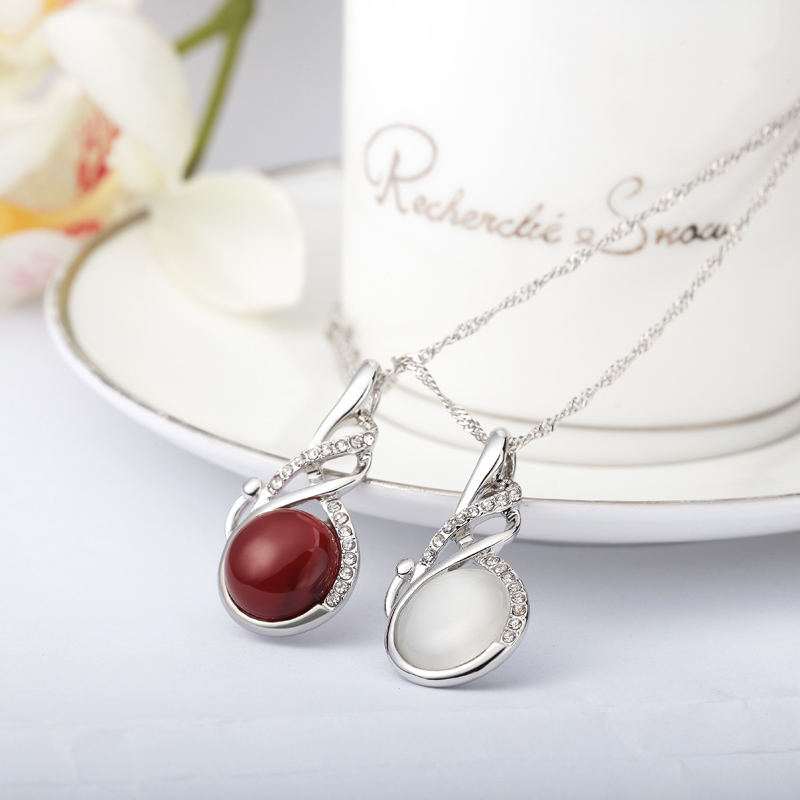 IMG_0625Finch Pendant