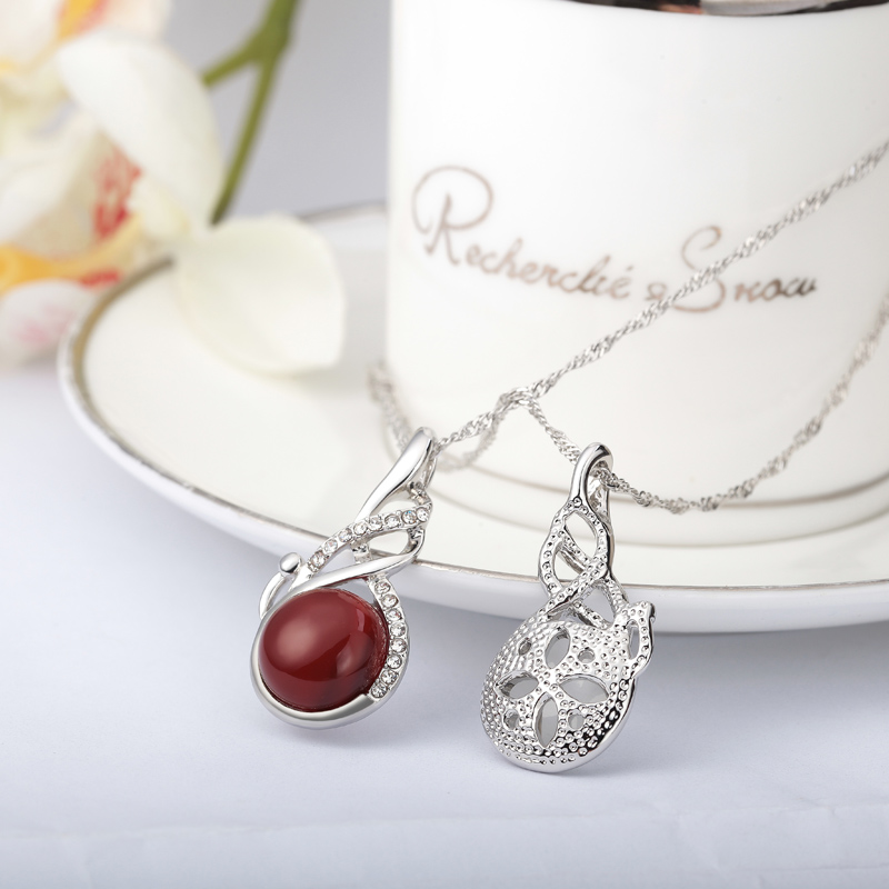 IMG_0626Finch Pendant