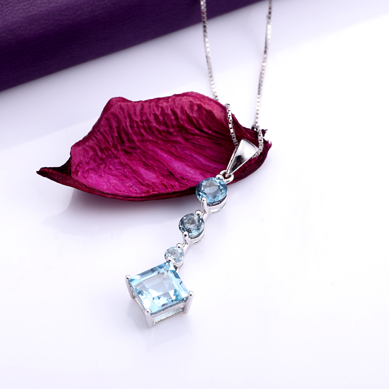 800x800-2Dreamy pendant
