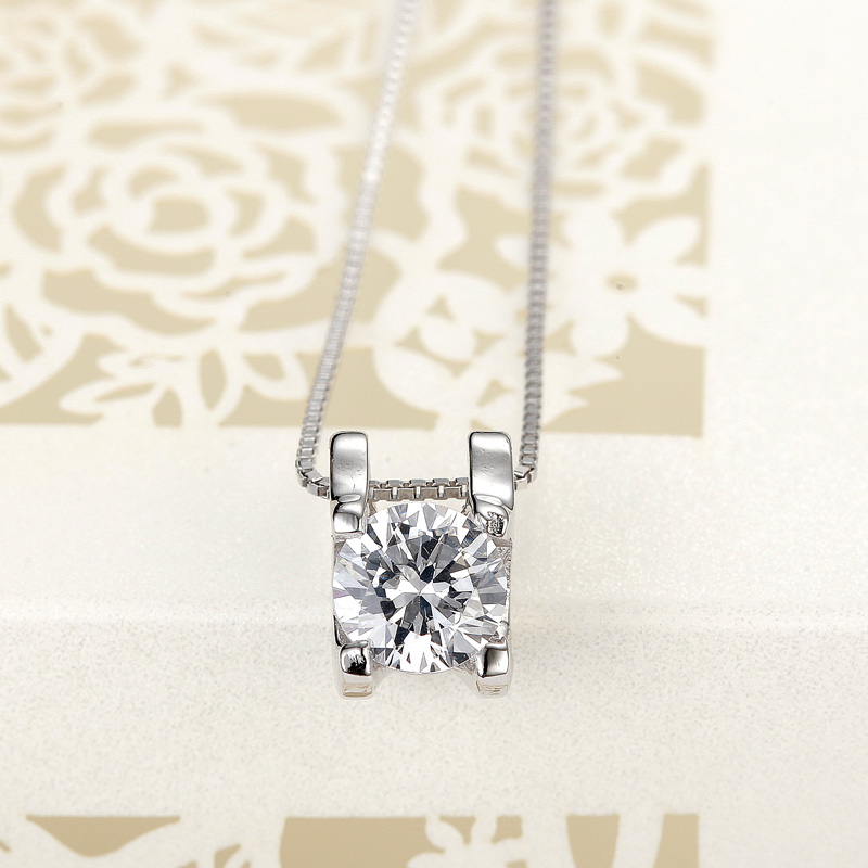 8Only love pendant