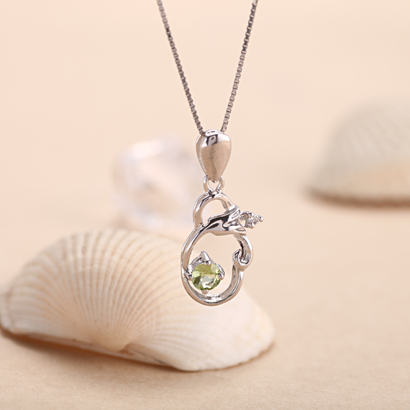 800x800-2Olive pendant