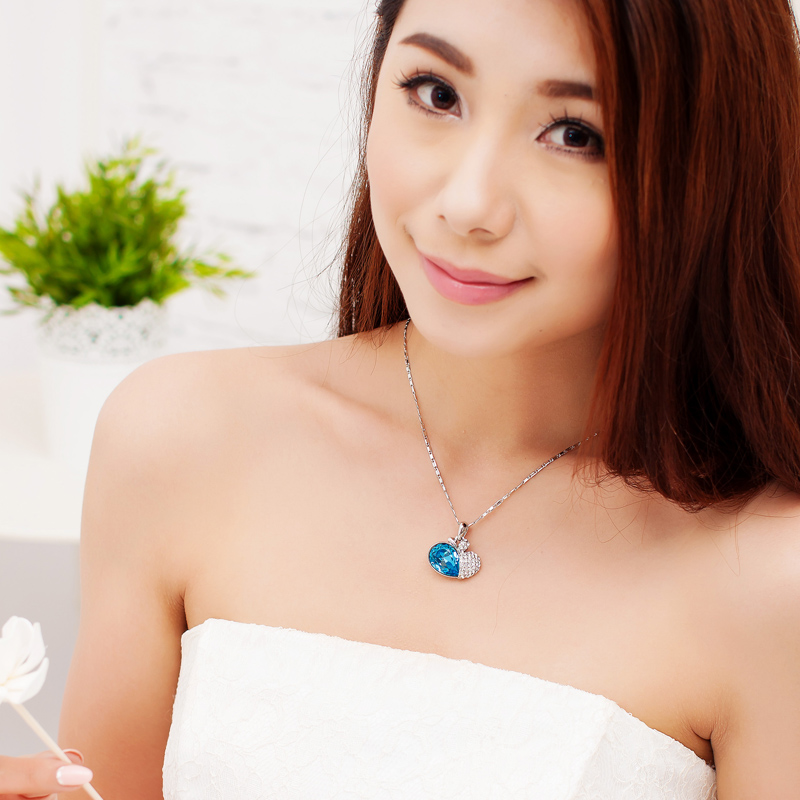 sjLove fruit Pendant