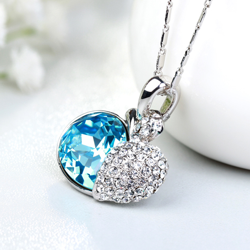 7458874、Love fruit Pendant