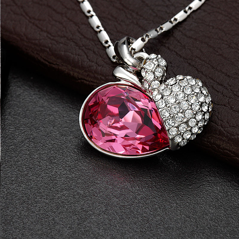 1Love fruit Pendant