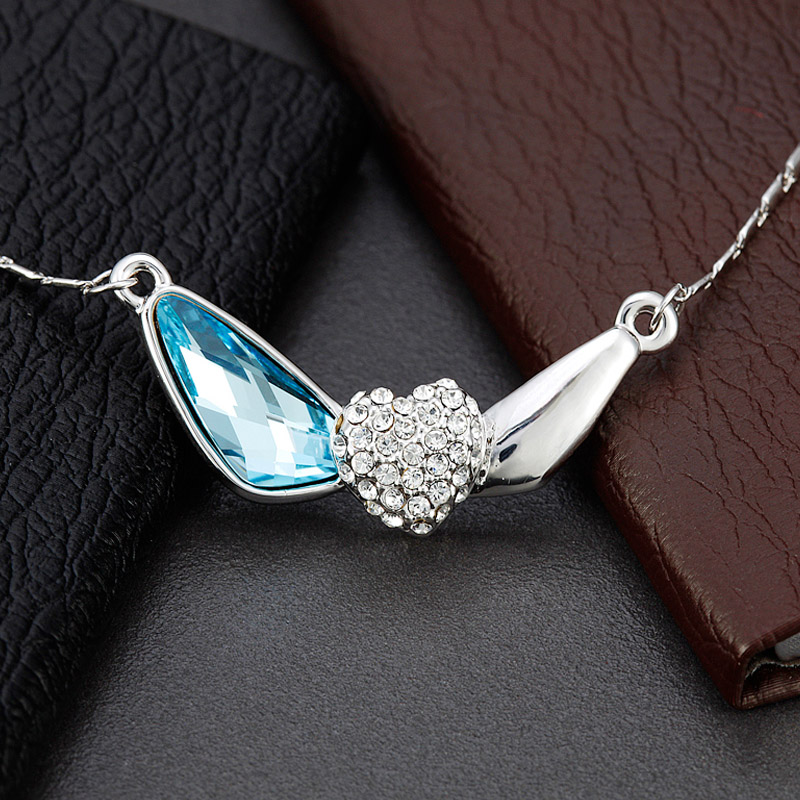 78Wing Pendant 