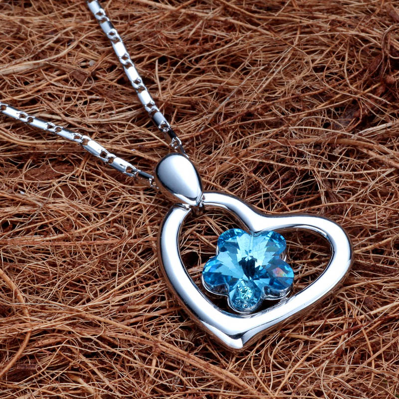 77Butterflies pendant