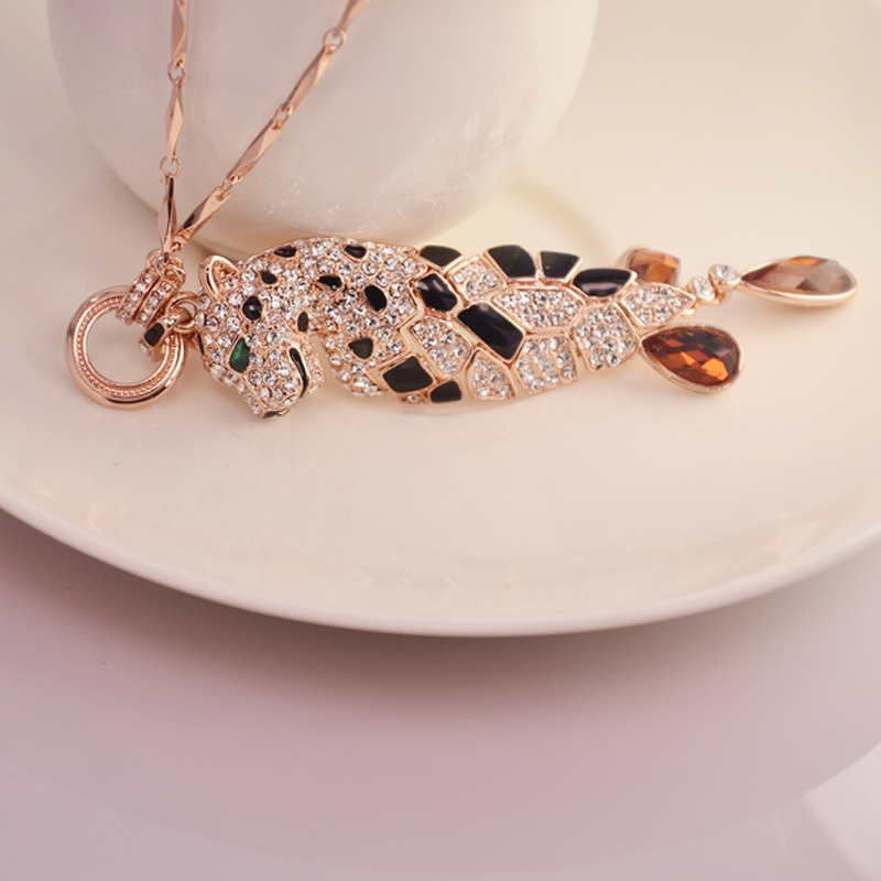 22Jaguar Pendant