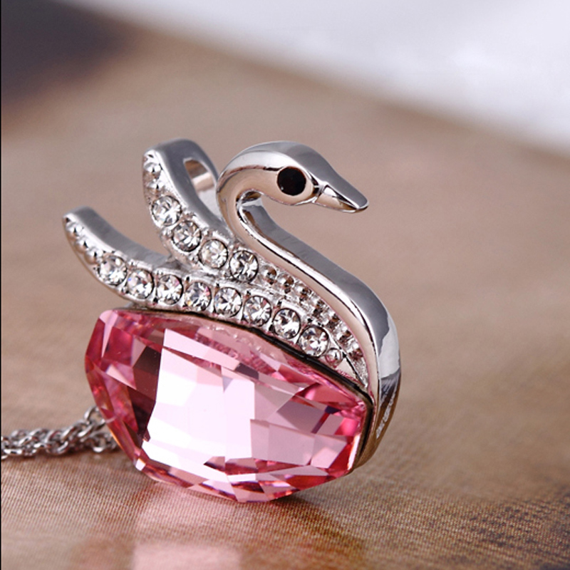 3-P掉所有的字love of swan pendant