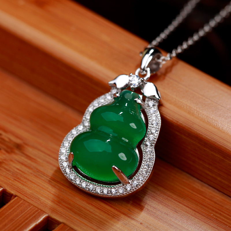 _MG_4281Prosperity Pendant