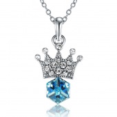 Magic crown pendant