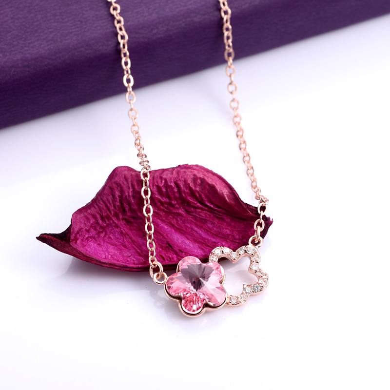 IMG_2692Luck flower pendant