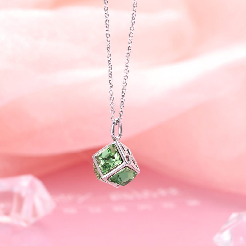 IMG_2588Magic Cube Pendant