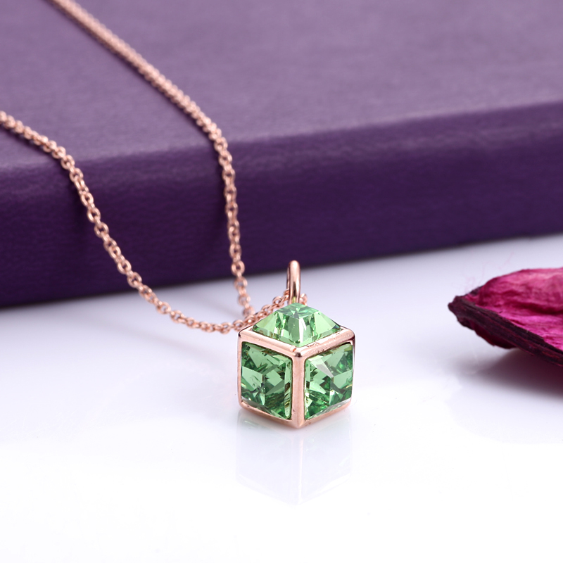 IMG_2730Magic Cube Pendant