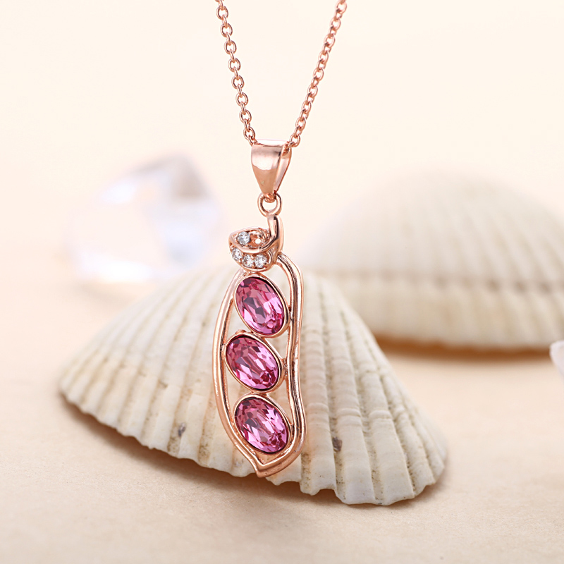 IMG_7030Lovely Bean Pendant