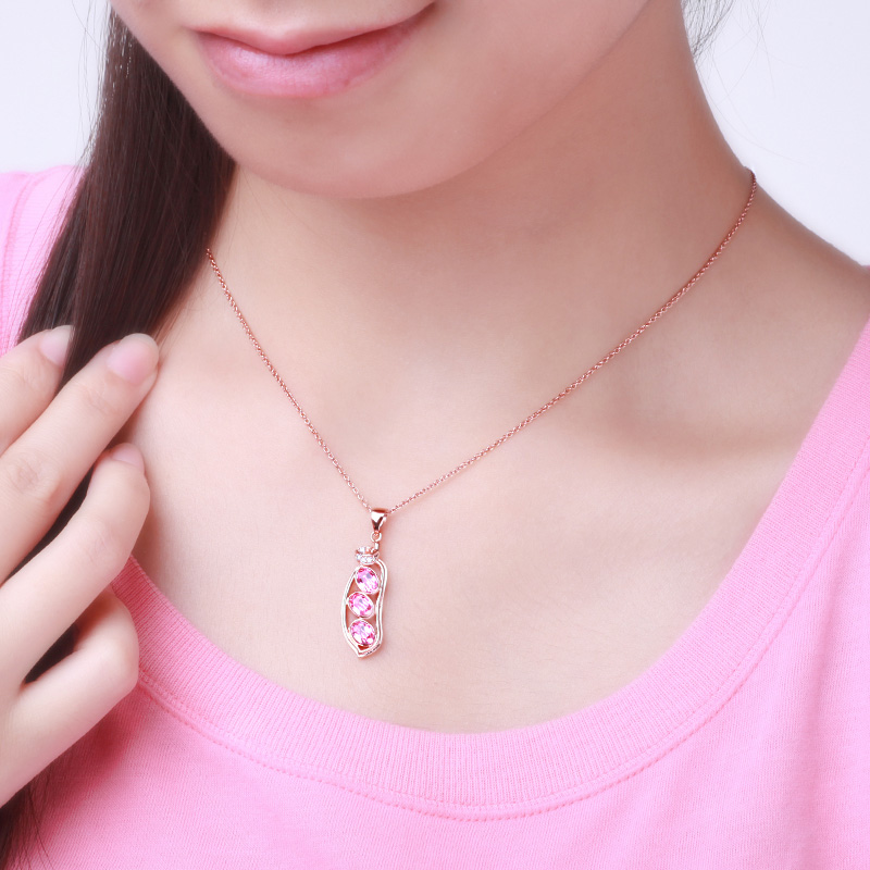 IMG_8666Lovely Bean Pendant