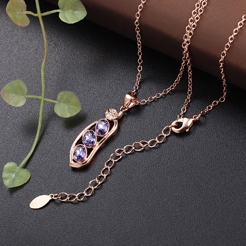 IMG_6383Lovely Bean Pendant