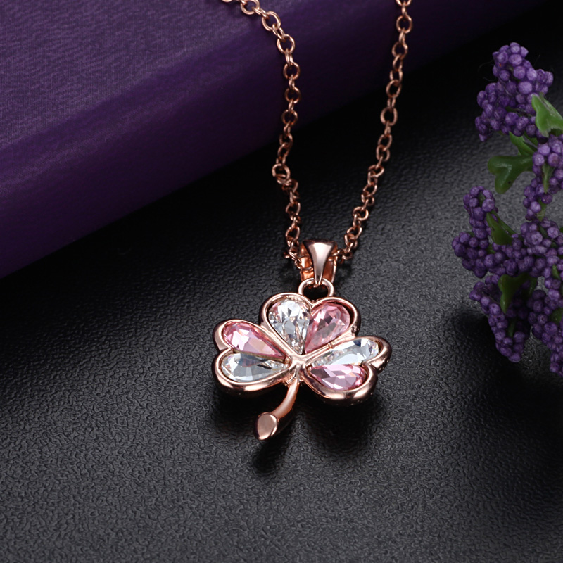 IMG_6880Lucky Clover Pendant